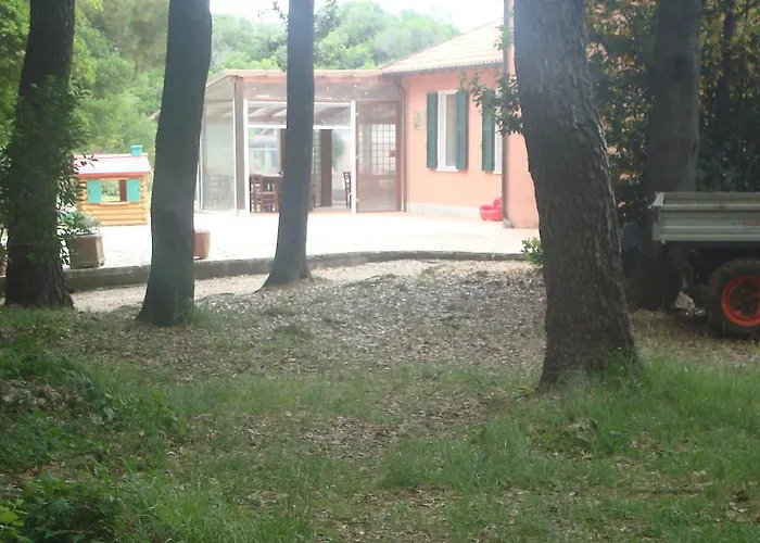 Agriturismo "La Rosa Canina" Lerici
