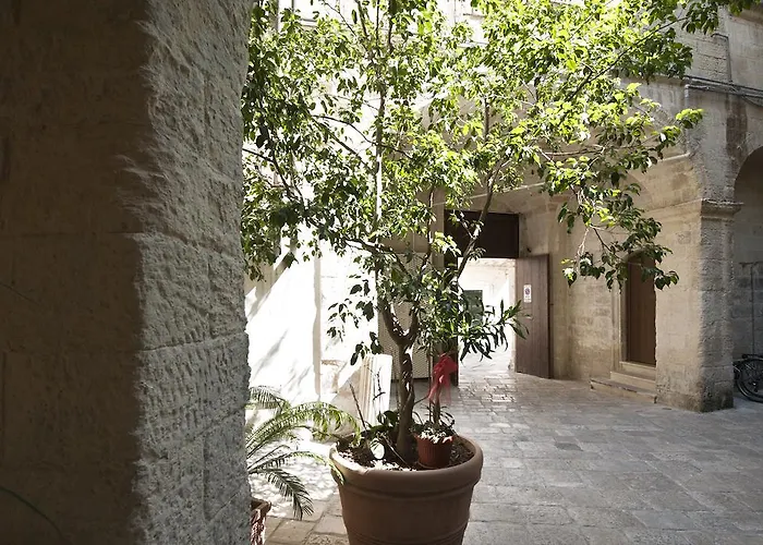 Dei Due Portoni Suite Storica Lecce