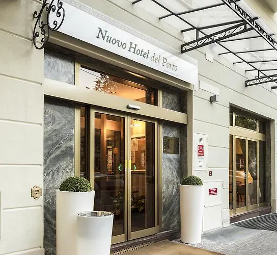 Nuovo Hotel Del Porto Bolonia