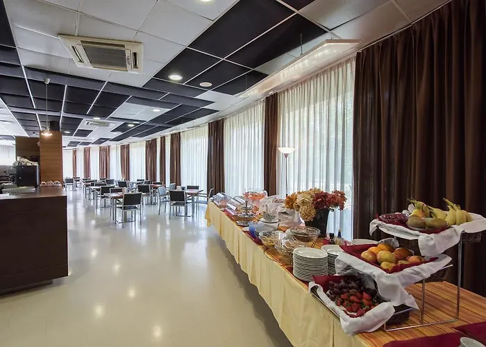 White Palace Hotel & Residence