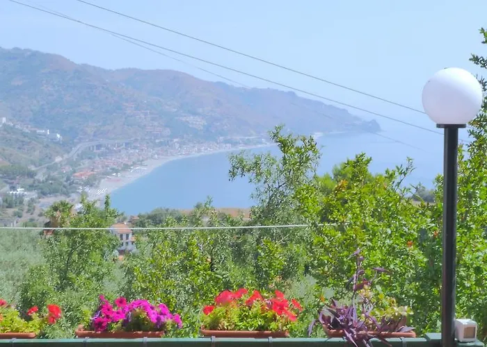 La Via Del Mare Bed and Breakfast Taormina