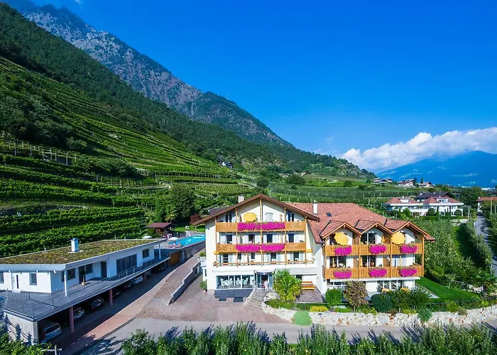 Hotel Flora Algund