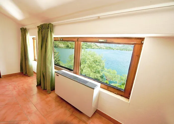 Hotel Acquevive Scanno