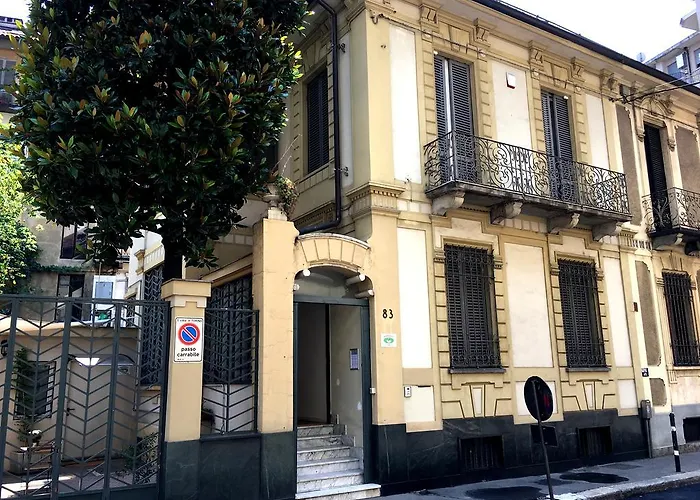 Gabriele 83 Bed & Breakfast Turin
