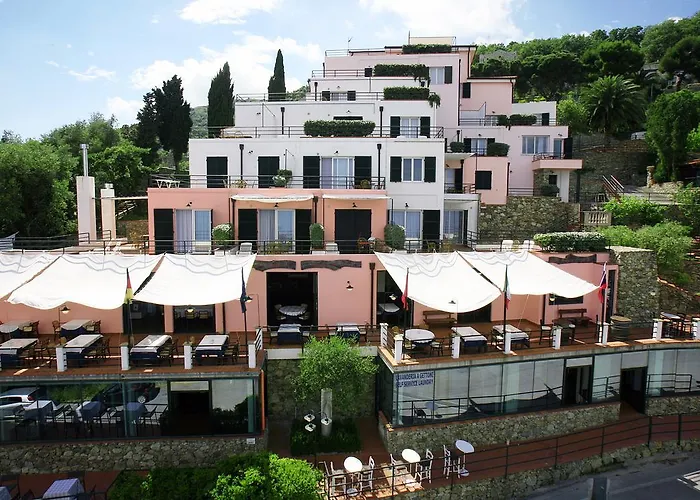 Residence Borgo San Sebastiano Bergeggi