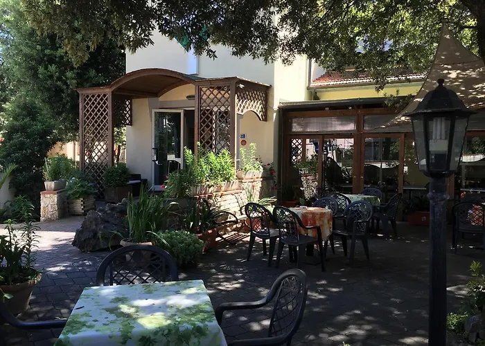 Hotel Il Pino San Vincenzo