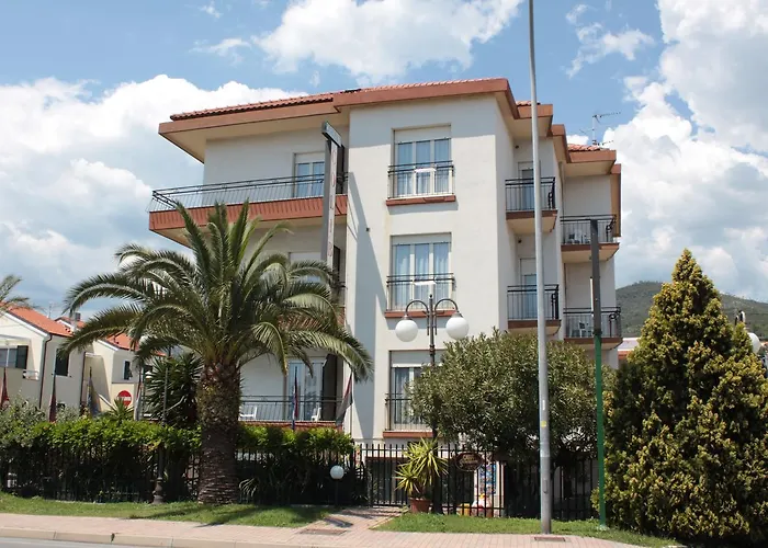 Residence Colibri Family & Bike Loano