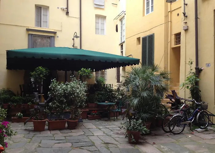 Al Cardinale Rooms & Studios