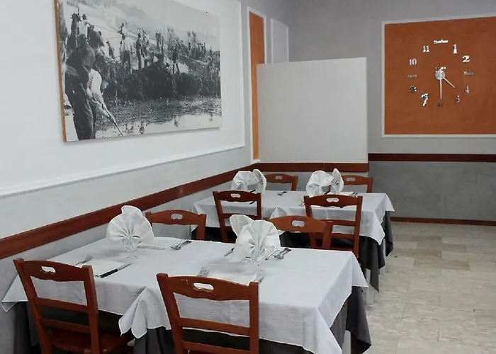Hotel Derna Viareggio