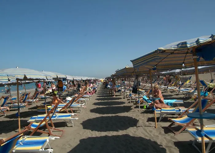Residence Habitat Marina Di Bibbona