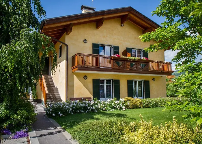 Bed and Breakfast Agritur Val D'Adige Trento