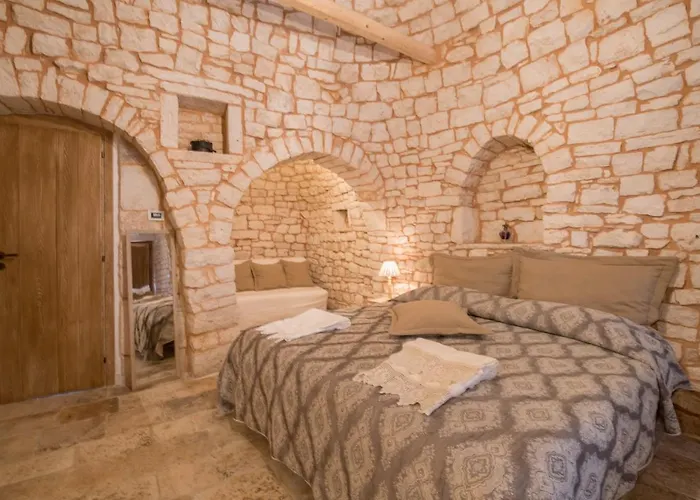 Trulli Antichi Mestieri - Widespread Trulli In The Historic Center Bed & Breakfast Alberobello